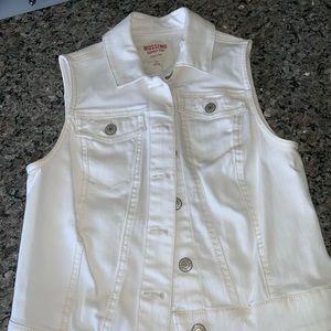 Denim white vest